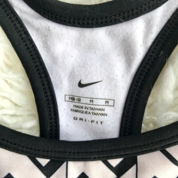 Nike Dri Fit Athletic Crop Top💪 - Picture 4 of 5